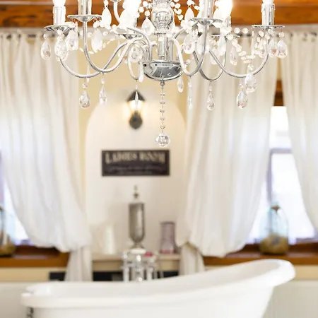 Videki Porta בית הארחה