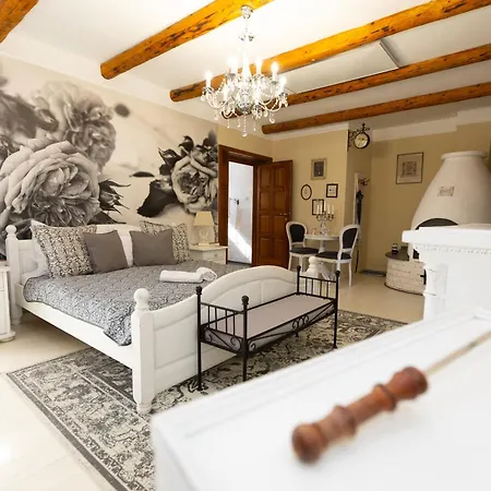 Videki Porta בית הארחה