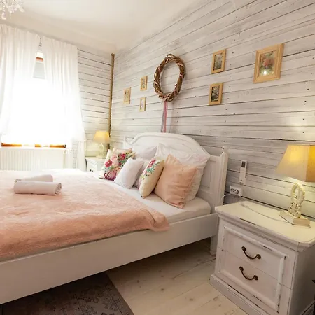 Videki Porta Pensionat 4*