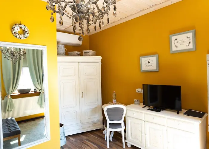 Videki Porta בית הארחה 4*